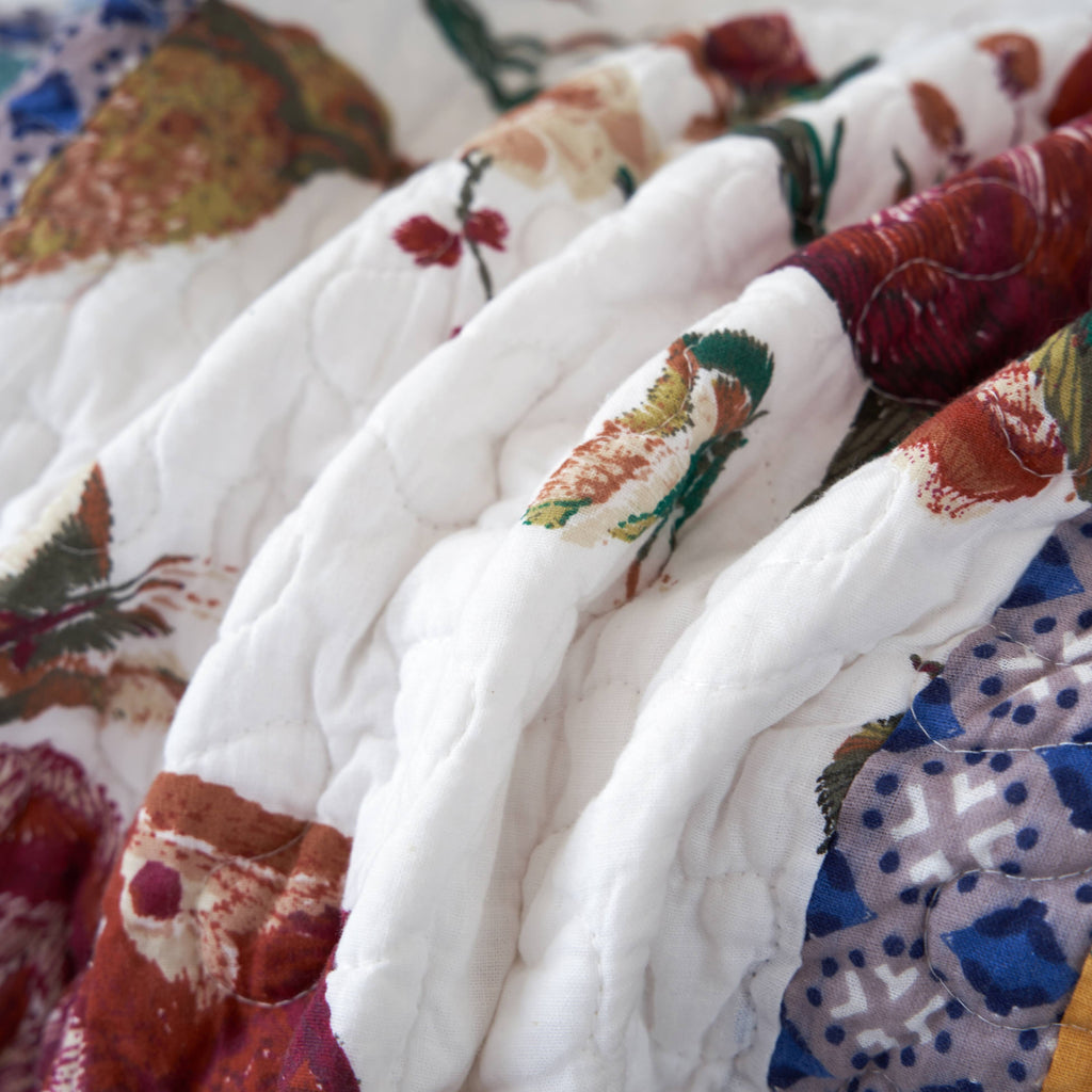 Vintage Garden Hummingbird Quilted Throw Blanket