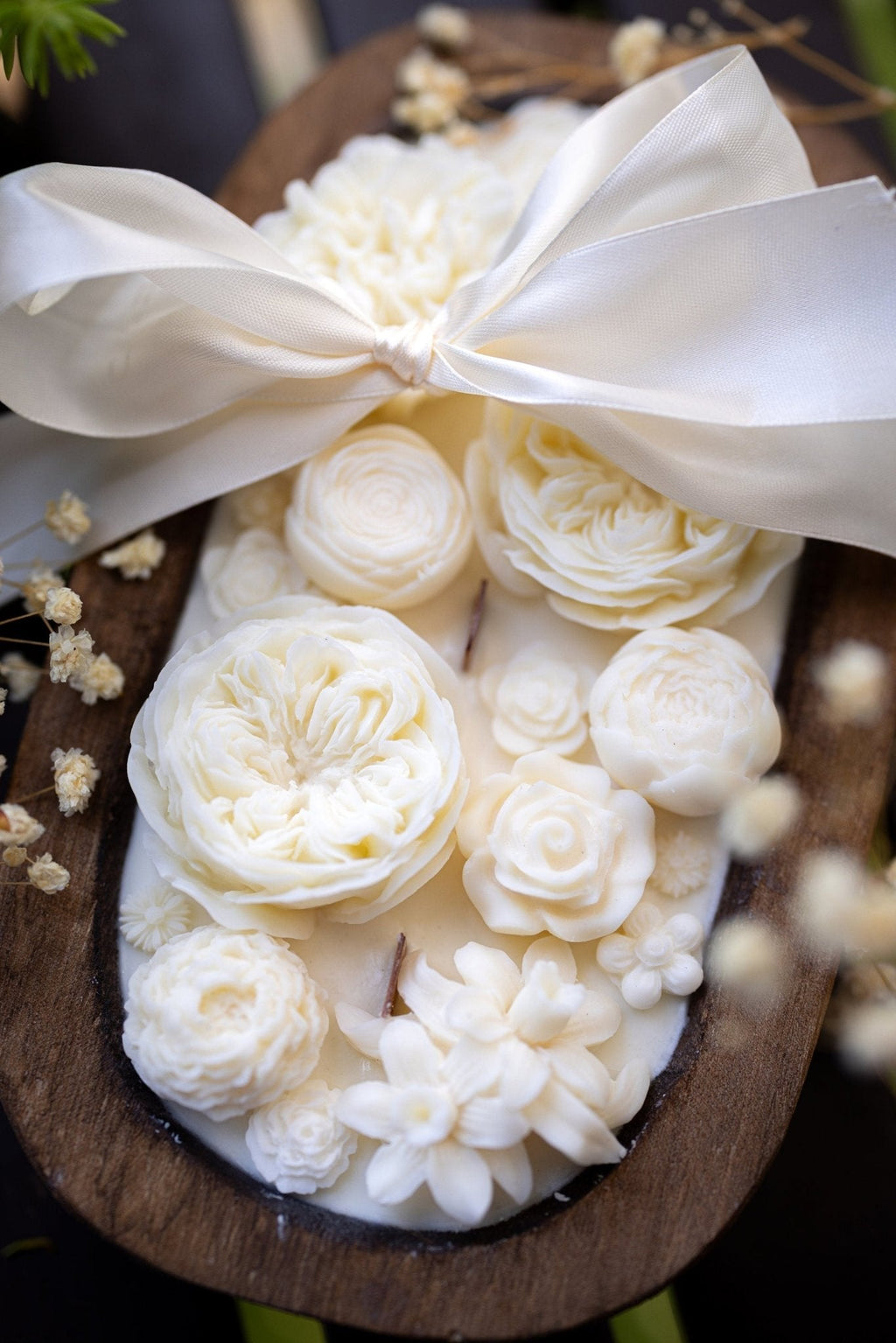 White Floral Dough Bowl Candle | Hand-Poured Soy Candle