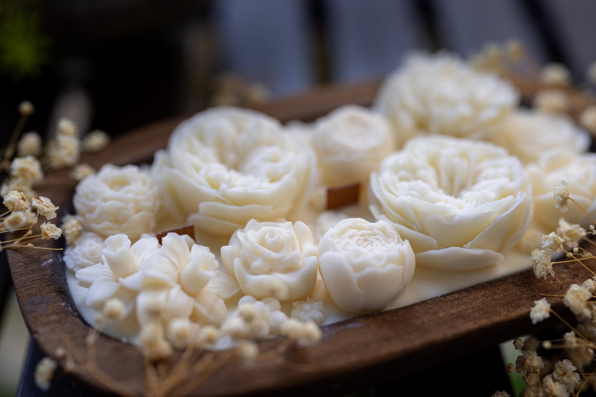 White Floral Dough Bowl Candle | Hand-Poured Soy Candle